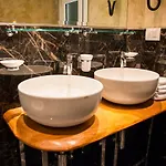 Boutique Hugo
