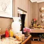 Boutique Hugo Hotel